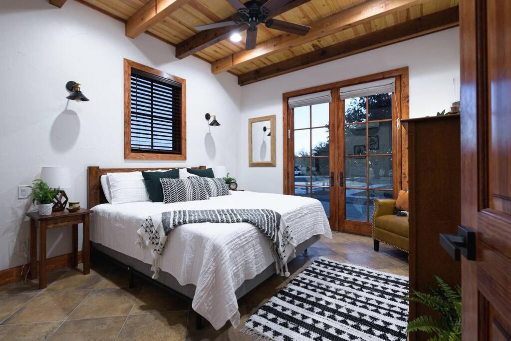 Little Dutch Cabin #3 - 12 Min To Magnolia-Baylor Bellmead Luaran gambar